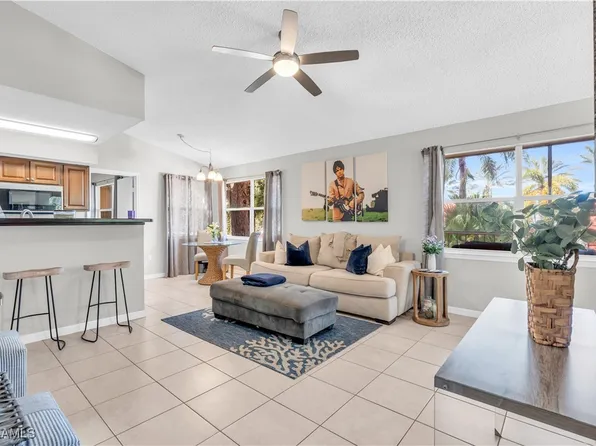 12520 Equestrian Cir APT 310, Fort Myers, FL 33907