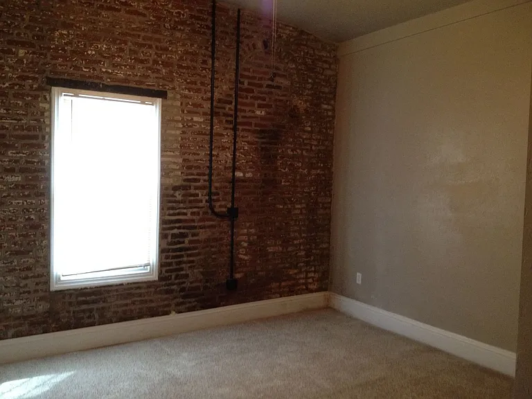 Monroe Street Suites — Photo 2