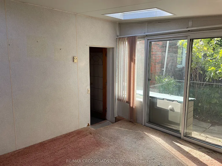 64 Galbraith Ave — Photo 17