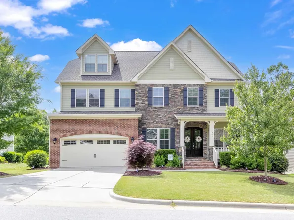 305 Cypress Falls Dr, Cary, NC 27513