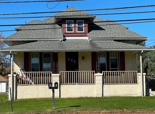 2195 E High St #B, Pottstown, PA 19464