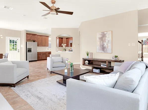 4518 Park Meadow Ct, Garland, TX 75043