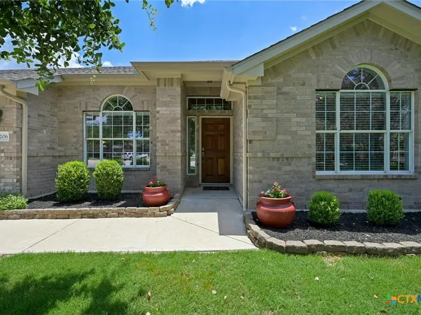 1206 Calistoga Dr, Leander, TX 78641