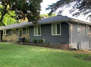 4638 Linnea Ln, Minnetonka, MN 55345