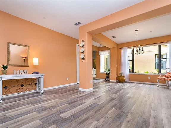 4th image of 9818 Caroline Park Dr