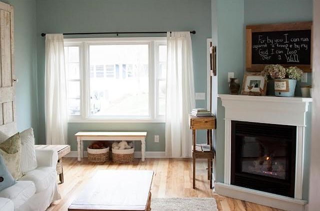 New Gas fireplace ready for those cozy moments