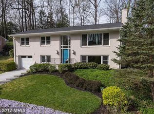 5109 37th St N, Arlington, VA 22207