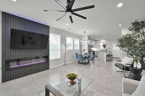 40558 Berylline Ln Photo 1