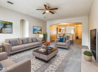 8577 Julia Marie Cir, Jacksonville, FL 32210