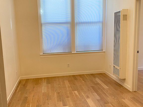 3rd image of 522 Hayes St #15