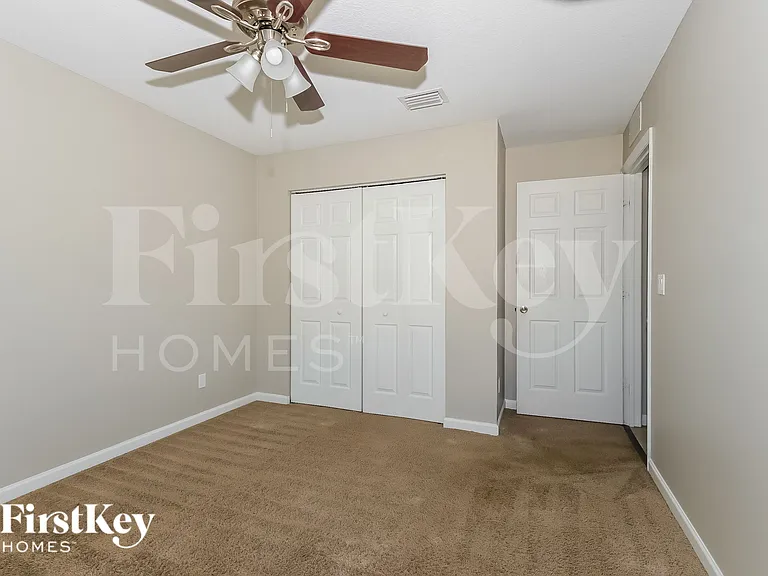 4275 SW Utterback St — Photo 11