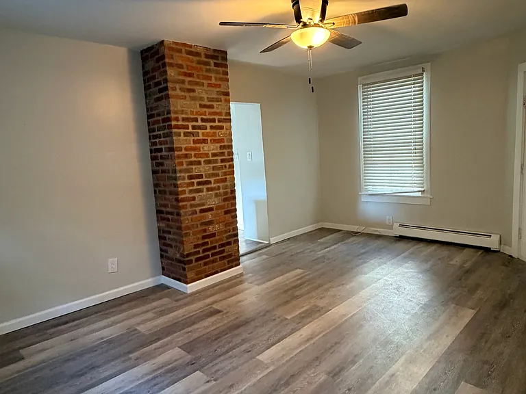 13 Grant St #1 — Photo 6