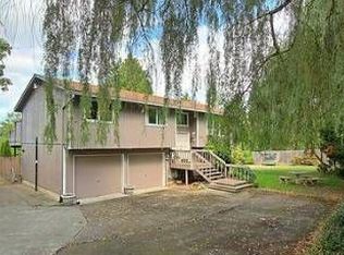 15918 81st Pl NE, Kenmore, WA 98028