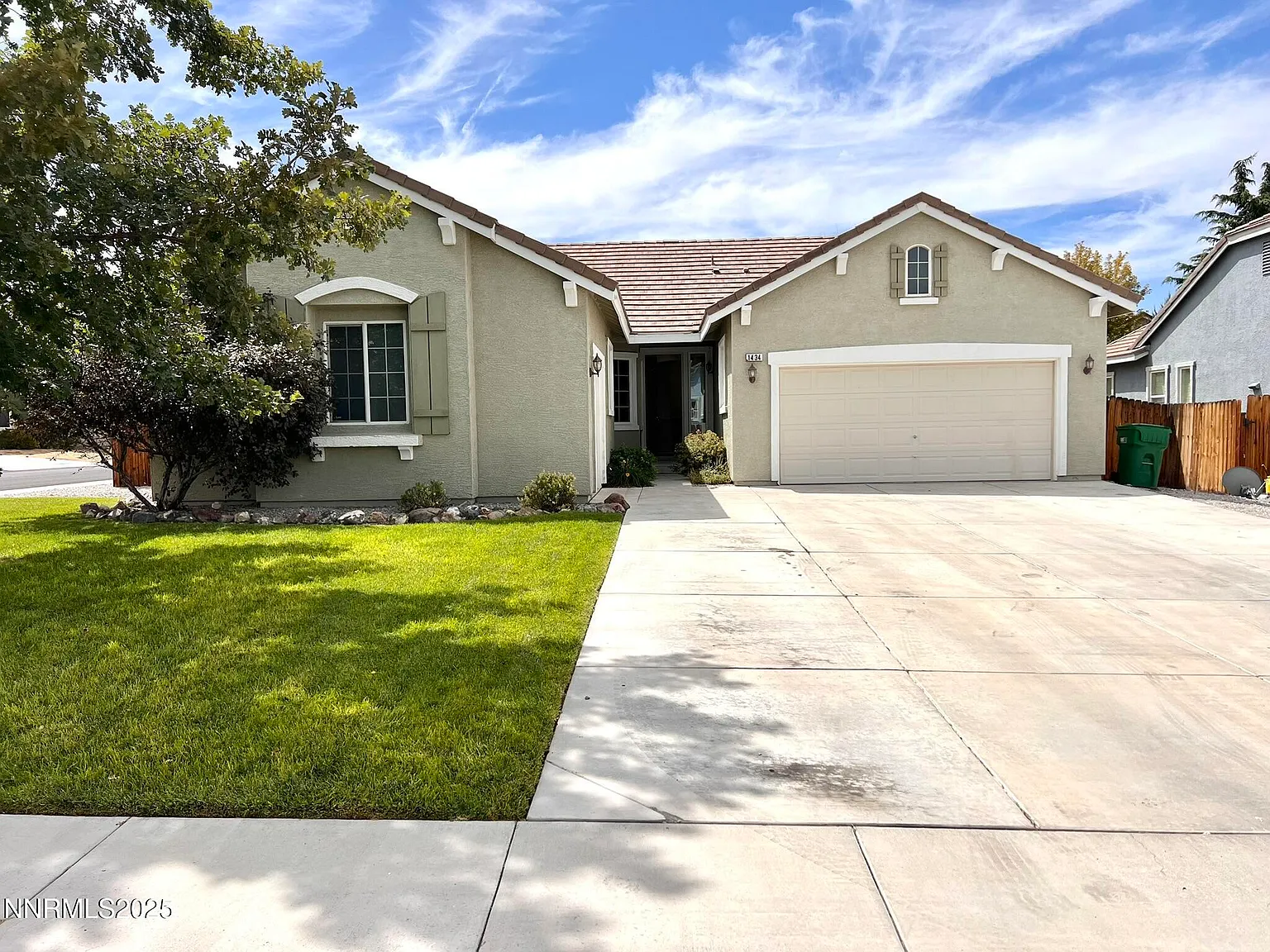 1434 Walker River Way photo 1