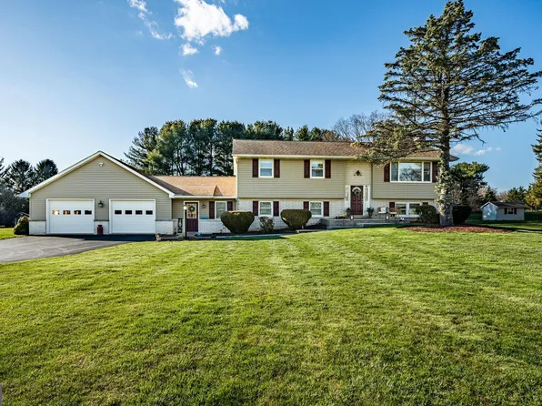 460 Walnut Dr, Parkesburg, PA 19365