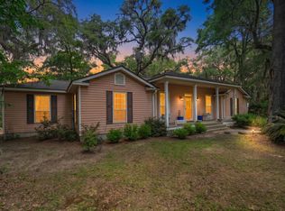 8362 Chisolm Plantation Rd, Edisto Island, SC 29438