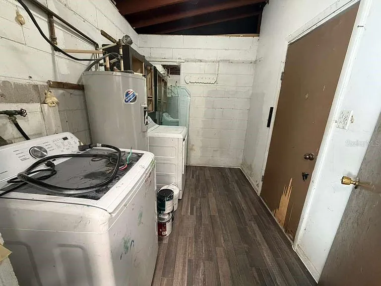 4046 Queen Anne Dr — Photo 13
