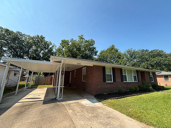 2nd image of 2020 W 31st Ave