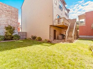 8 Uxor Way, Pittsburgh, PA 15203
