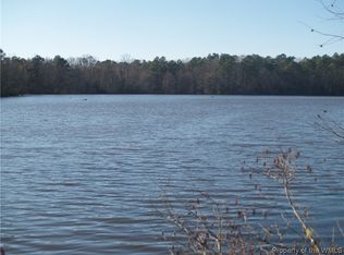 N Waterside Dr, Lanexa, VA 23089