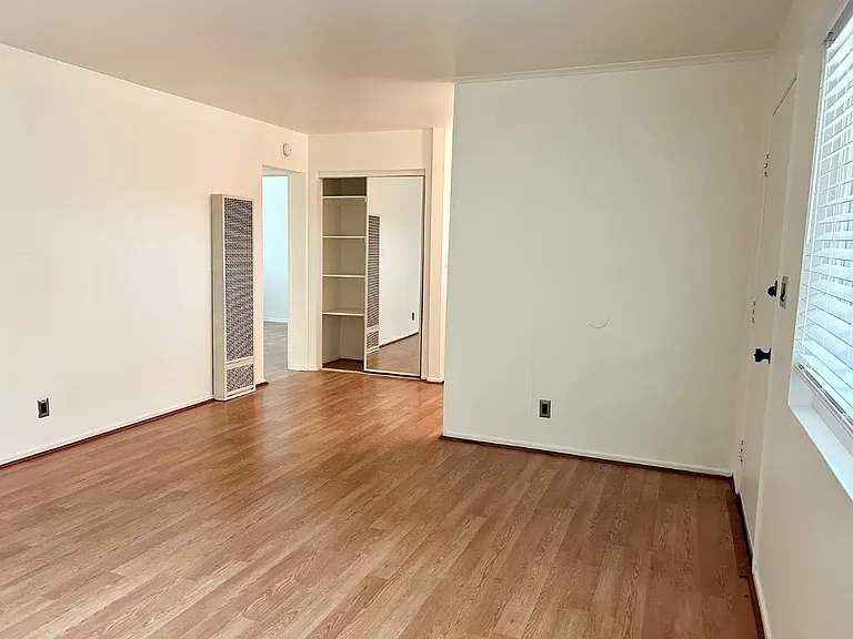 1109-1119 San Pascual Street — Photo 24