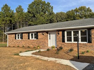 647 Gladstone Rd, Mocksville, NC 27028