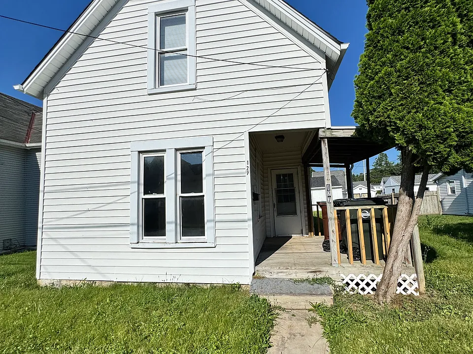 127 Morrow St