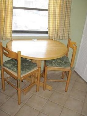 3rd image of 205 SE 10th St APT 7E