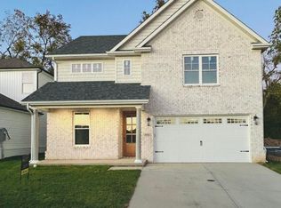 4141 Buttermilk Rd, Lexington, KY 40509