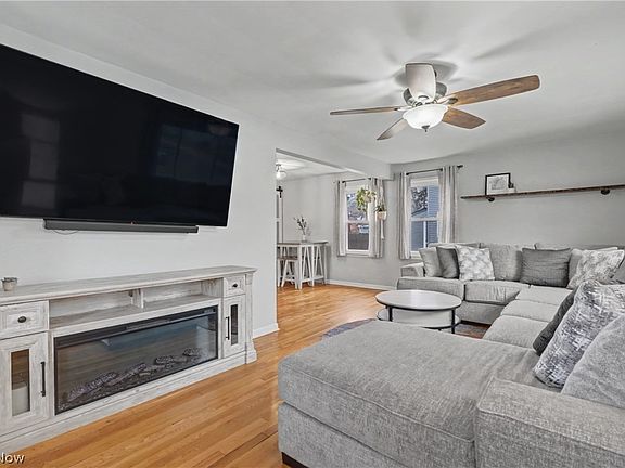 5th image of 2707 Overbrook Rd