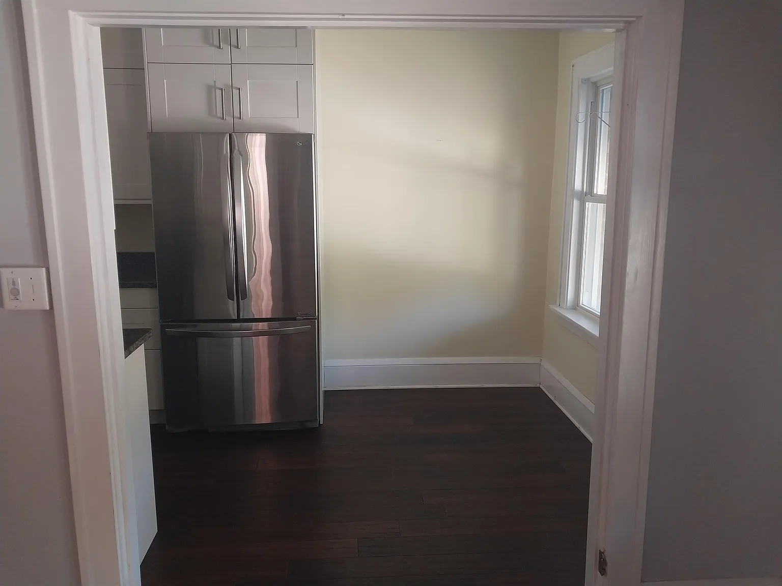 Emerson 3528 - 7 — Photo 4