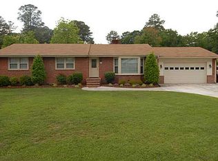 3008 Tyre Neck Rd, Chesapeake, VA 23321