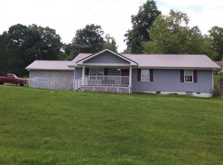 11 Tripp Ln, Trenton, GA 30752