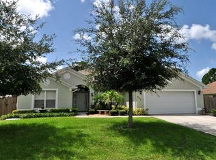 962 SW Fenway Rd, Port Saint Lucie, FL 34953