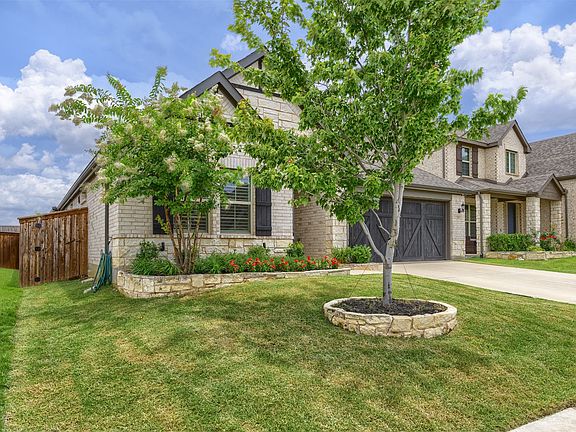 2nd image of 2091 Creekbluff Cir