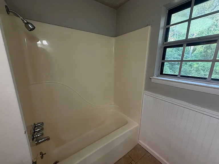 256 Canadian Dr — Photo 10