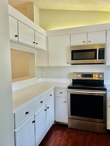 1st image of 1602 Congressional Way #1602
