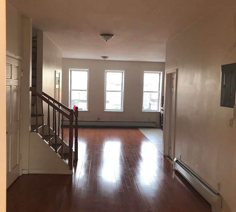 1st image of 1703 Avenue U #1