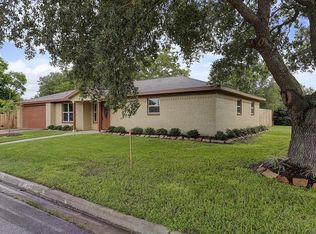 1219 Bay Ridge Blvd, Bay City, TX 77414