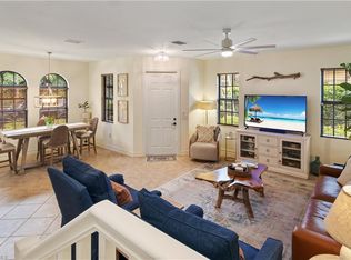 9151 Delano St APT 9701, Naples, FL 34113