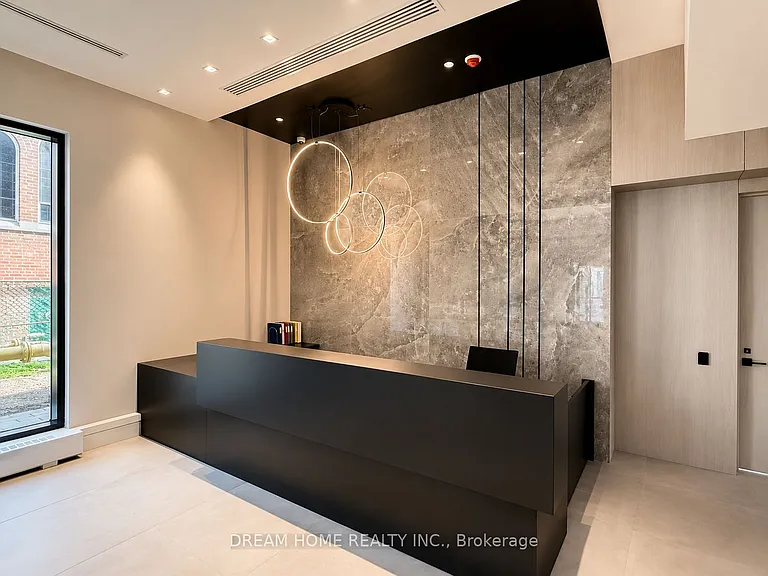 609 Sherbourne St #1701 — Photo 2