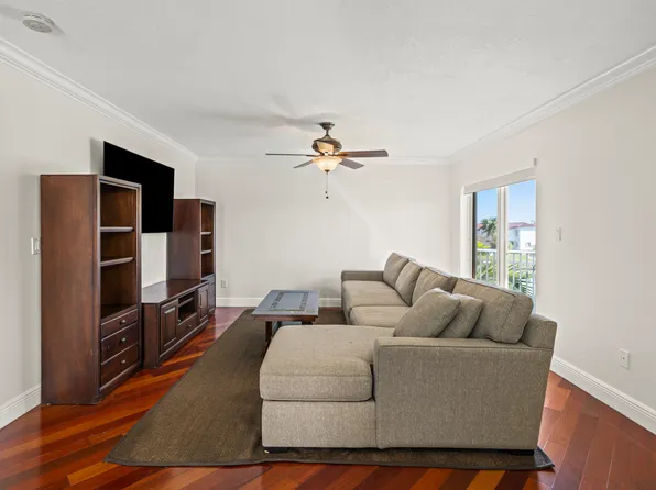 21121 SW 85th Ave APT 304, Cutler Bay, FL 33189