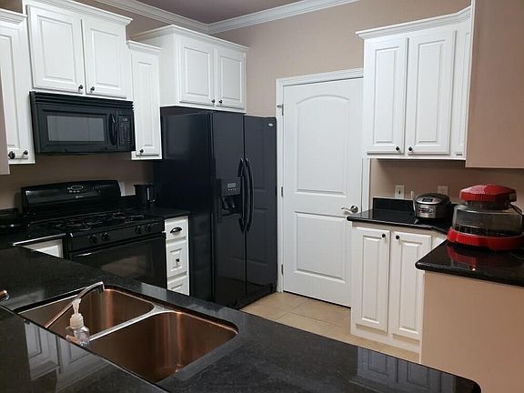 2nd image of 4340 Spring Garden Dr
