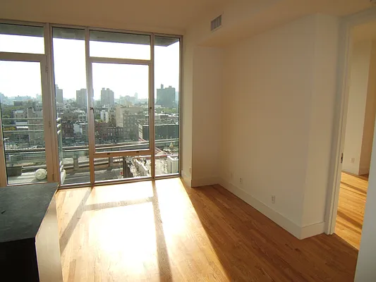 Rented by Joel Weisz, LREB | media 8