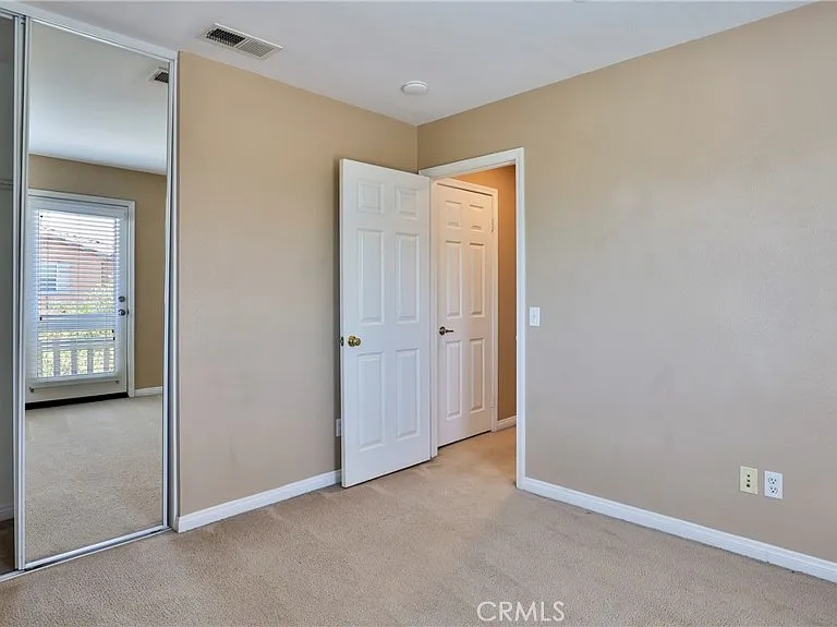 1765 Yvonne Ct — Photo 35