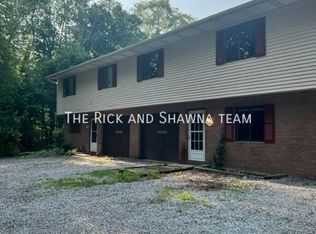 2802 Graybill Rd, Uniontown, OH 44685