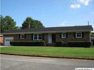 613 Vance Rd SW, Huntsville, AL 35801