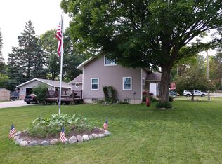 5253 Harris St, Laona, WI 54541