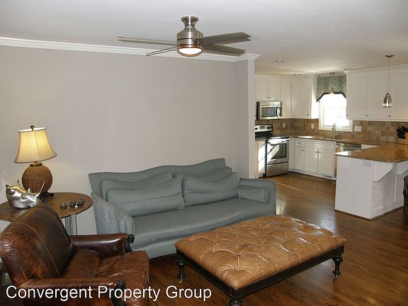 3rd image of 106 Linwood Ave