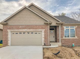 52075 Cloverleaf Dr W, South Bend, IN 46637